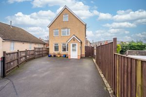 Parking Area- click for photo gallery